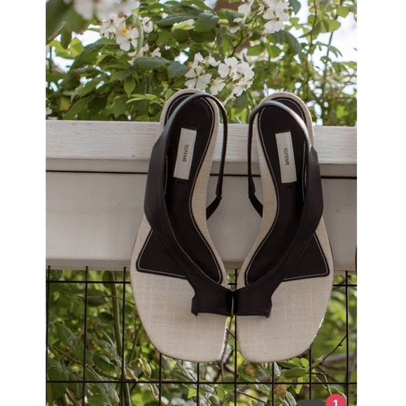 Toteme Shoes - TOTEME Leather Heeled Thong Sandals in‎ Black/Sand Size 5 35